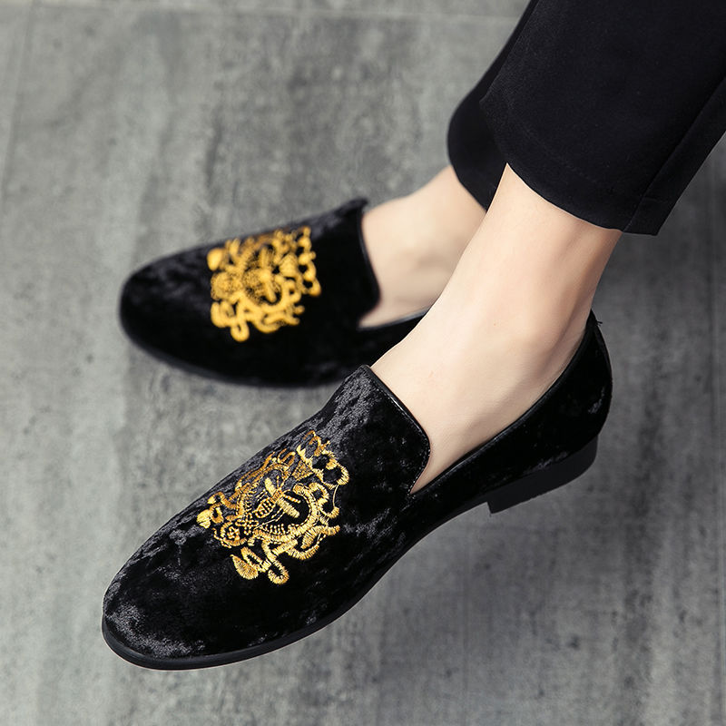 Zapatos perezosos de ocio bordados estilo coreano