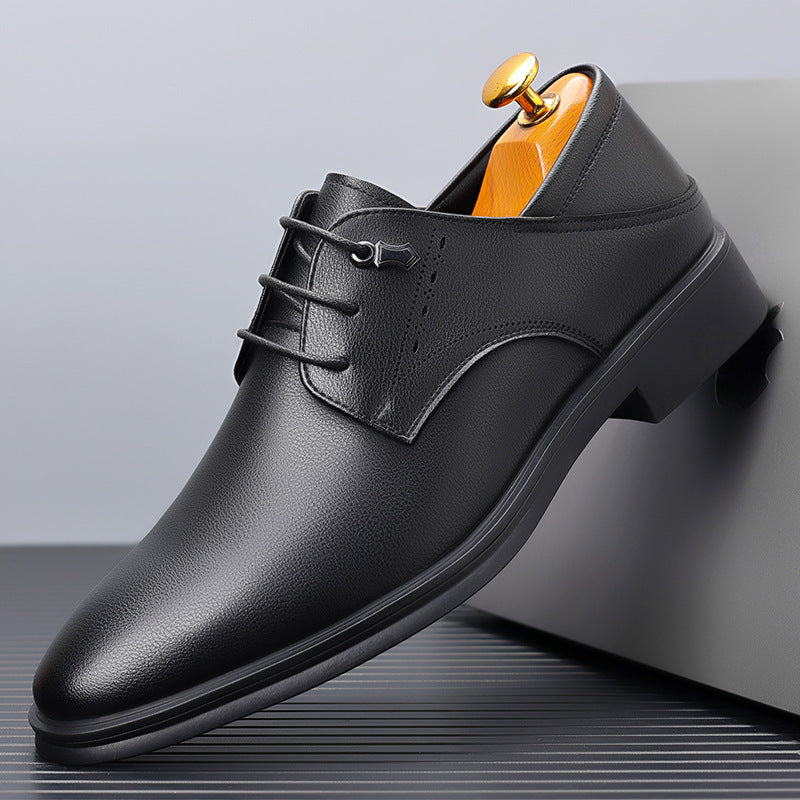 Zapatos de vestir de hombre británicos de cuero suave con punta