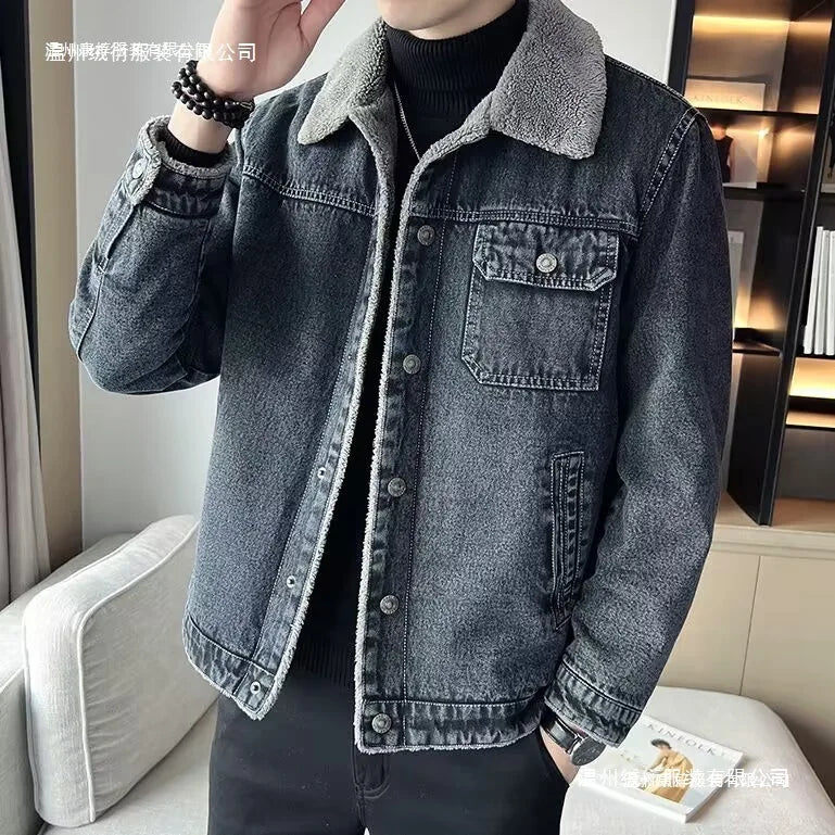 Men's Denim Jacket with Added Insulation and Thickening for Winter, Lamb Fur Lining, Durable Work Collar, Casual Jacket