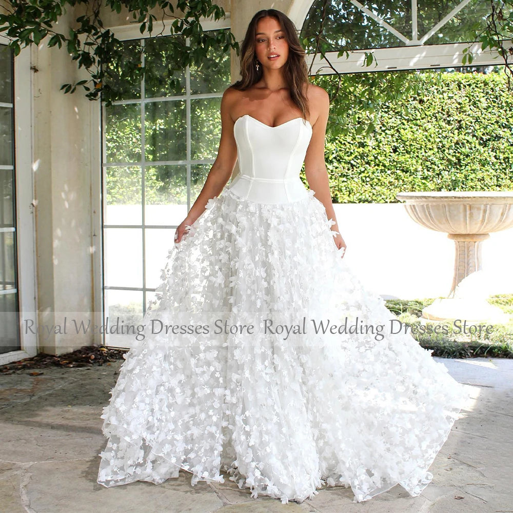 Luxury Wedding Dresses for Women 2024 A Line V Neck White Lace Wedding Gown Long Backless Sleeveless Flower Elegant Bridal Dress