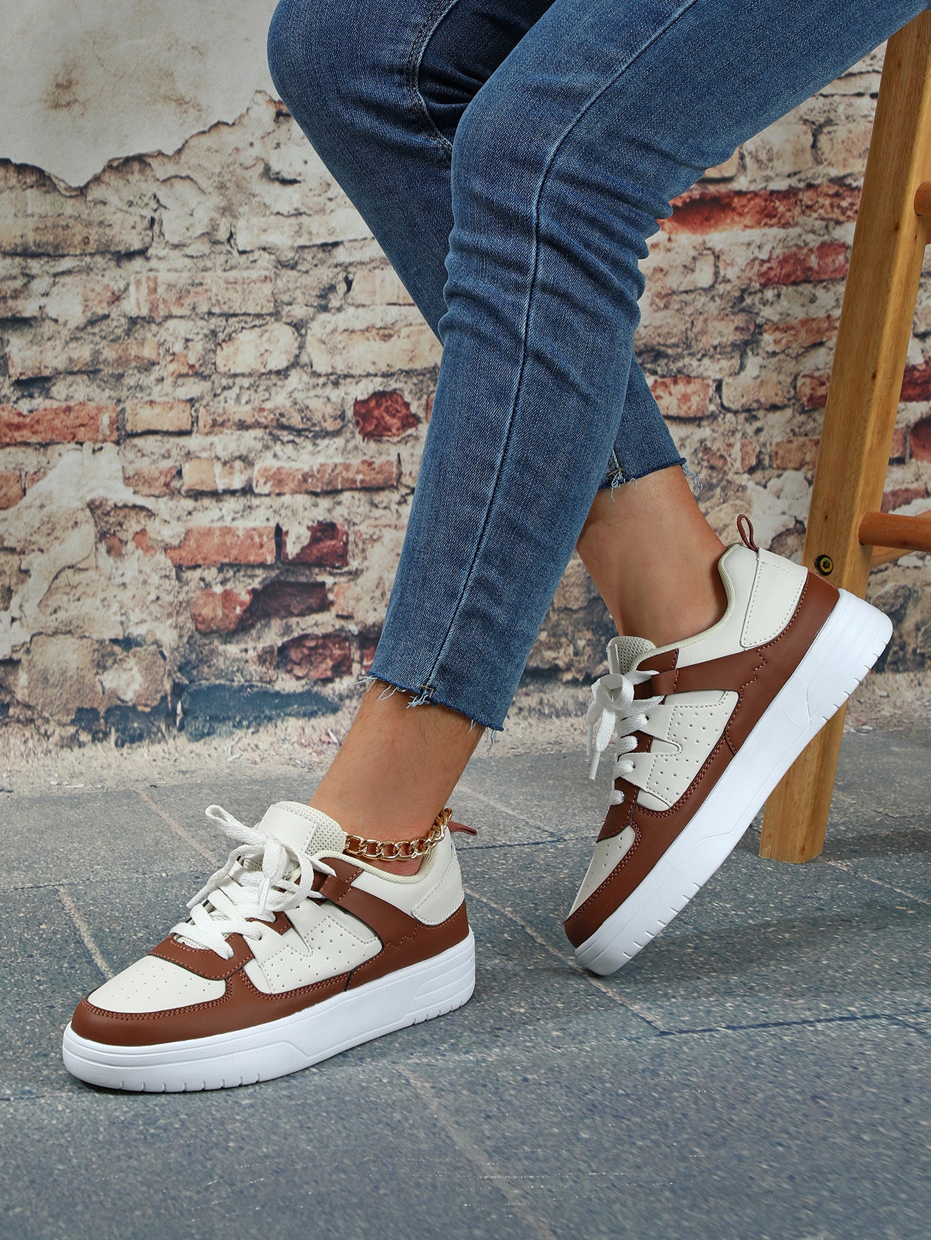 Zapatillas de tabla cómodas de suela blanda para pareja de plataforma de moda europea y americana, con cordones