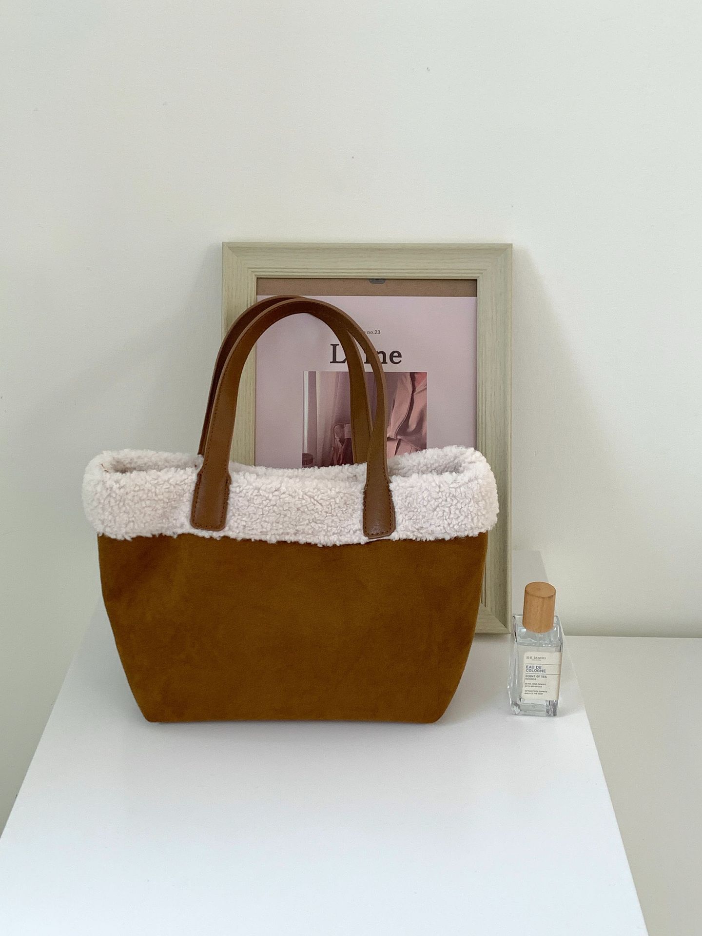 Bolso Retro de Gamuza con Parches y Dobladillo Vuelto