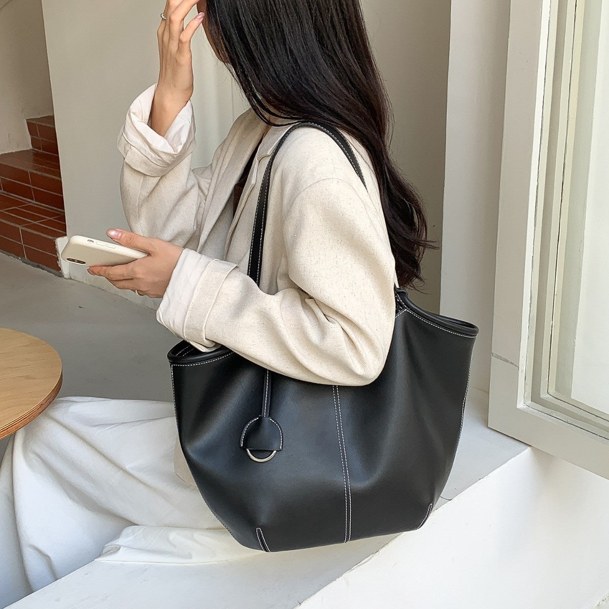 Bolso Tote y Bandolera para Mujer de Gran Capacidad, Color Sólido y Versátil