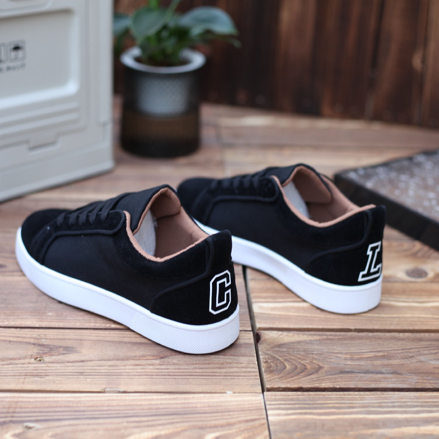 Zapatillas deportivas de lona transpirables para hombre, fondo rojo