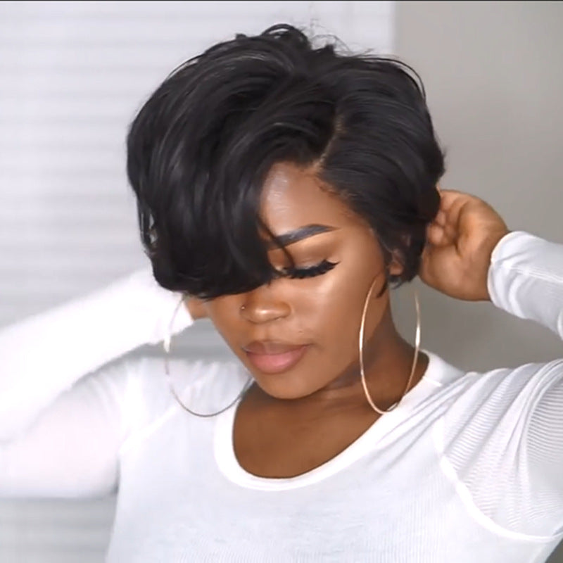 Pelo corto rizado microbob negro