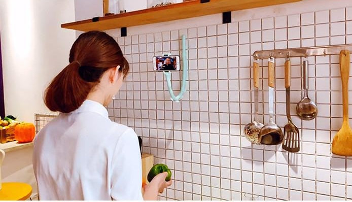 Soporte perezoso para teléfono móvil, gusano, soporte flexible con ventosa para teléfono para pared del hogar, escritorio, bicicleta