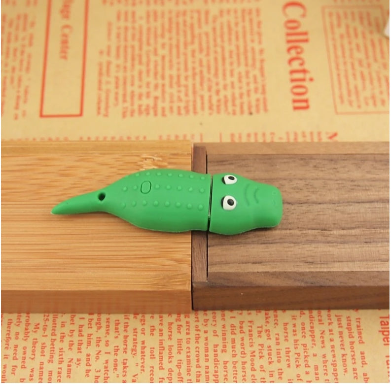 Memoria USB creativa de anime