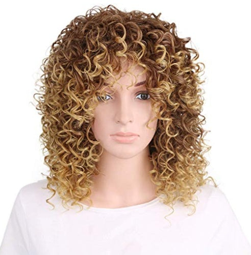 Peluca rizada corta de cabello sintético a la moda