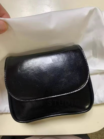 Early Spring New Arrival Retro All-Match Commuter Cookie-Shaped Crossbody Bag