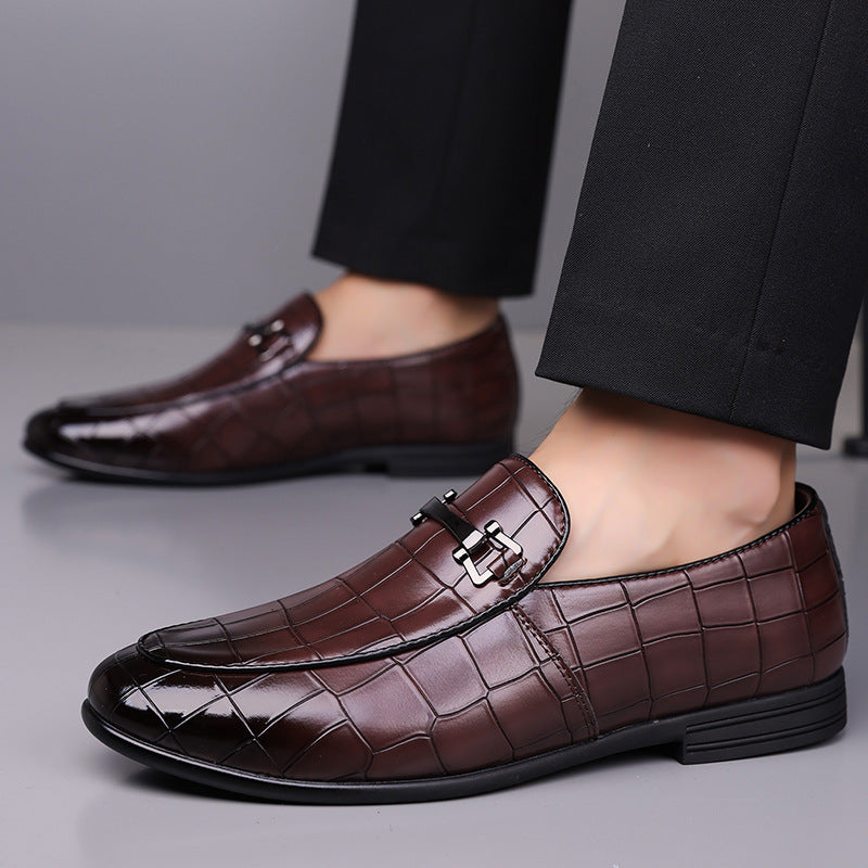 Zapatos de cuero ligeros de lujo para hombre, con suela de goma, talla grande y diseño a cuadros