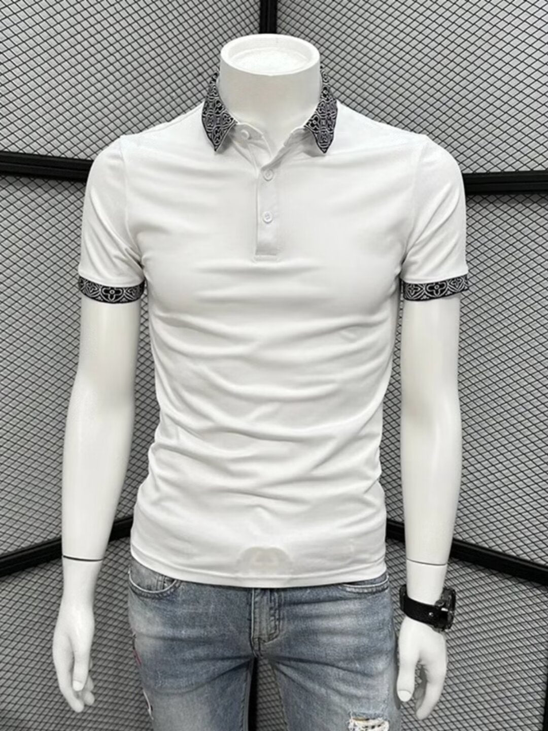 Patterned Collar Slim-fit Fashionable Collared T-shirt