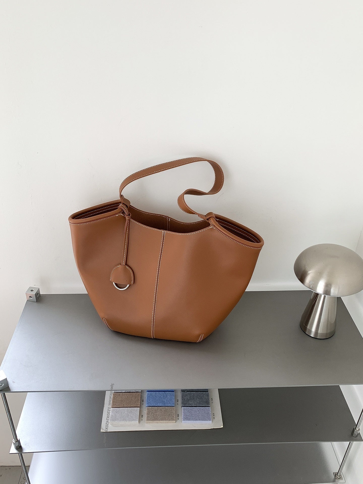 Bolso Tote y Bandolera para Mujer de Gran Capacidad, Color Sólido y Versátil