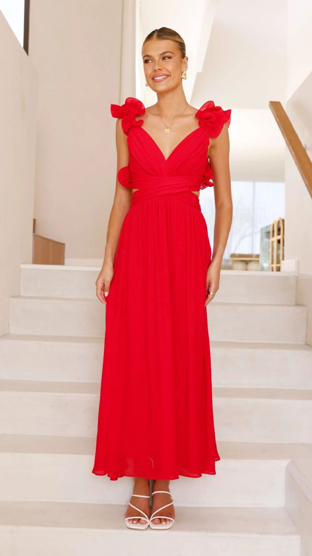 Vestido de chifón floral sin espalda con tirantes cruzados