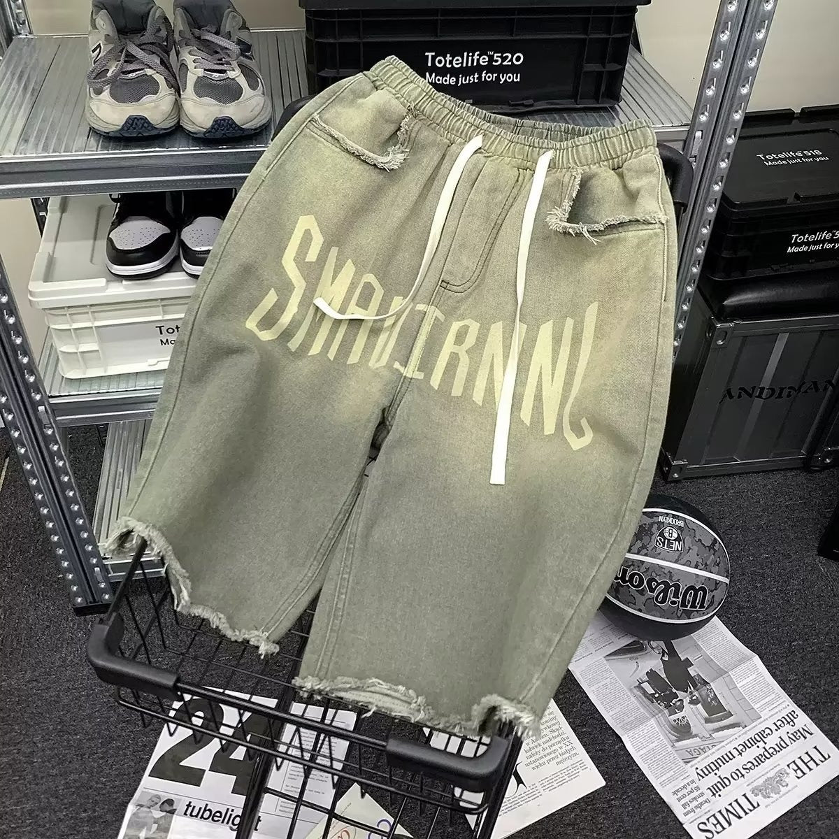 Retro Hip Hop Elastic Waist Shorts