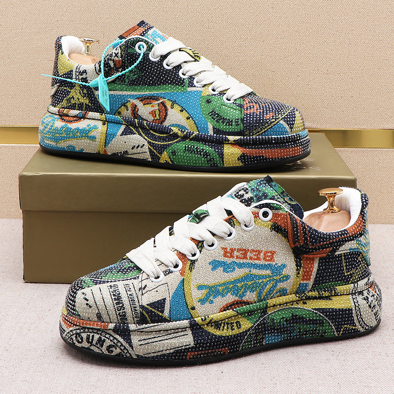 Zapatos de tabla con suela gruesa elevada y grafitis con pedrería para hombre