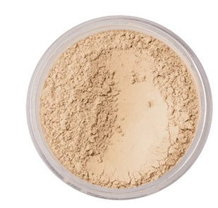 Polvo facial suelto translúcido para fijar el maquillaje y la base.