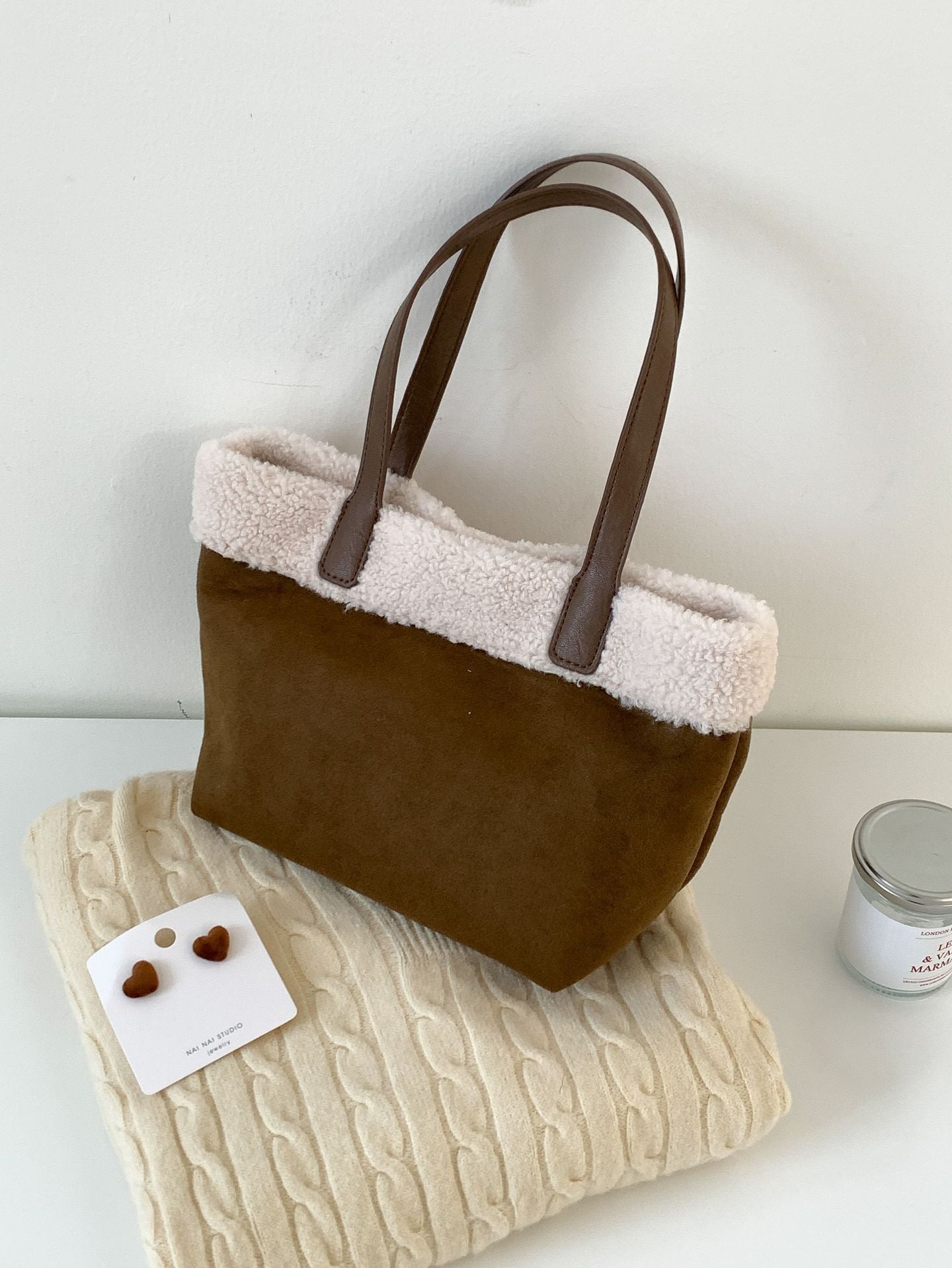 Bolso Retro de Gamuza con Parches y Dobladillo Vuelto