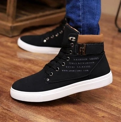 Zapatillas de hombre con hebilla mate