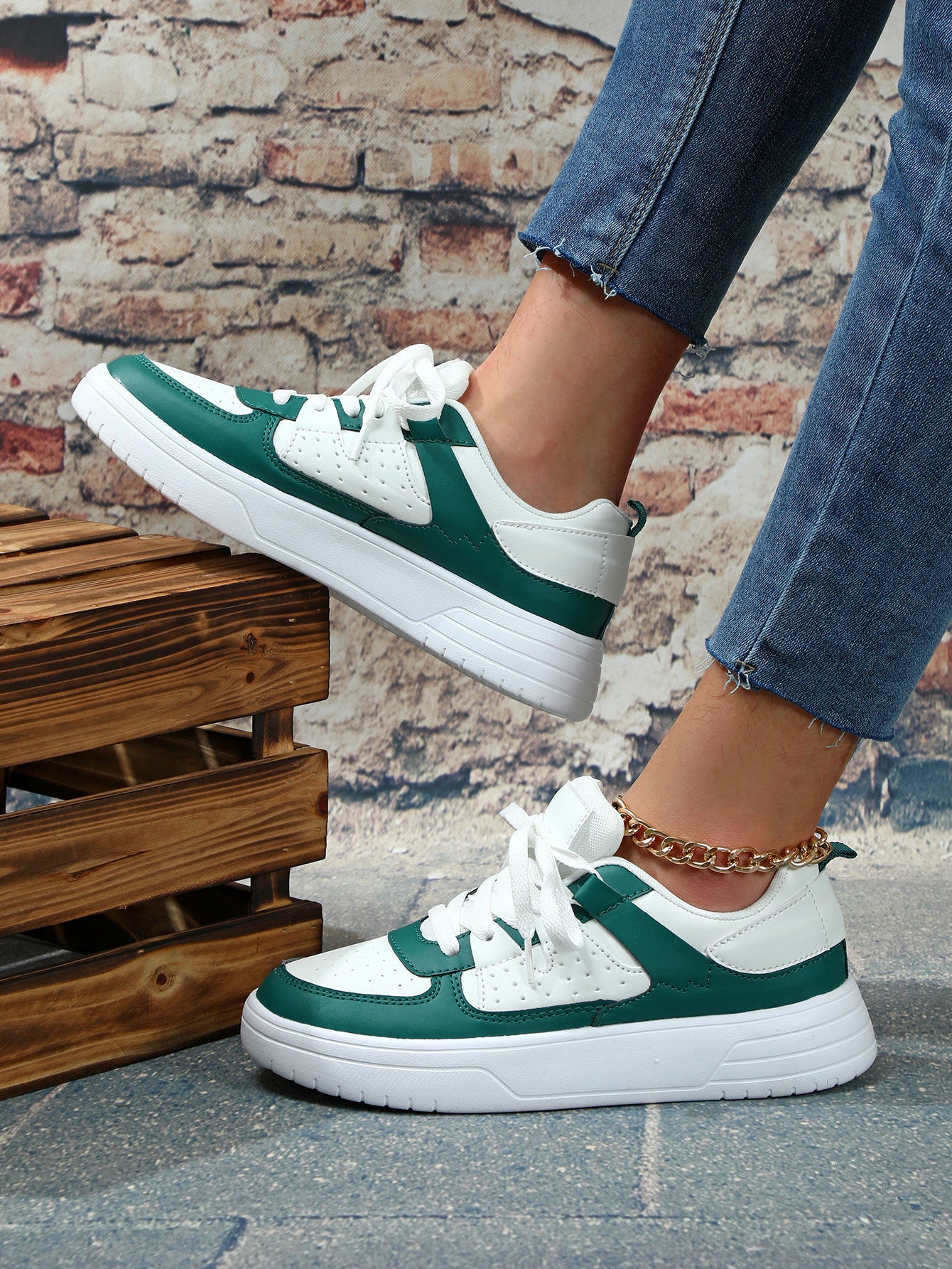 Zapatillas de tabla cómodas de suela blanda para pareja de plataforma de moda europea y americana, con cordones