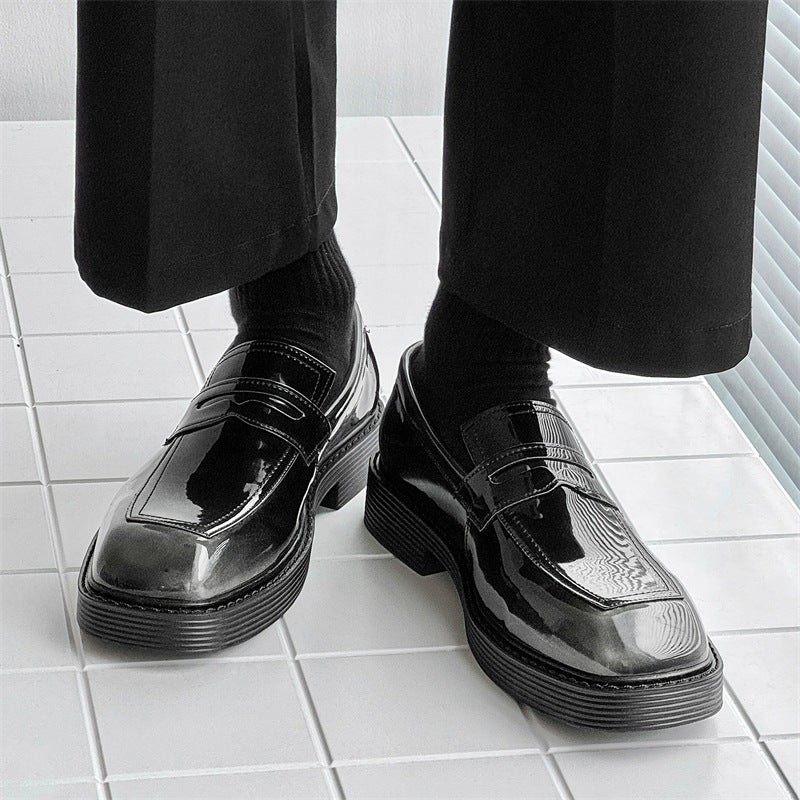 Zapatos de cuero de estilo británico con suela gruesa estilo Hong Kong, zapatos de una sola capa para primavera y otoño