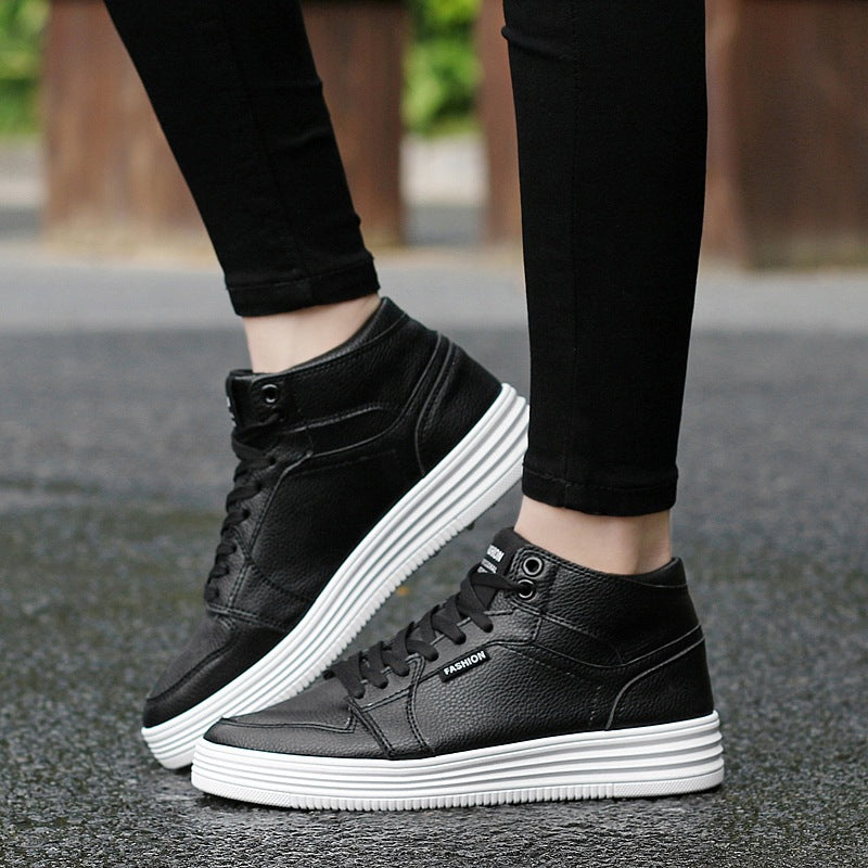 Zapatos Planos Blancos de Hombre con Correa Alta de Punta Redonda