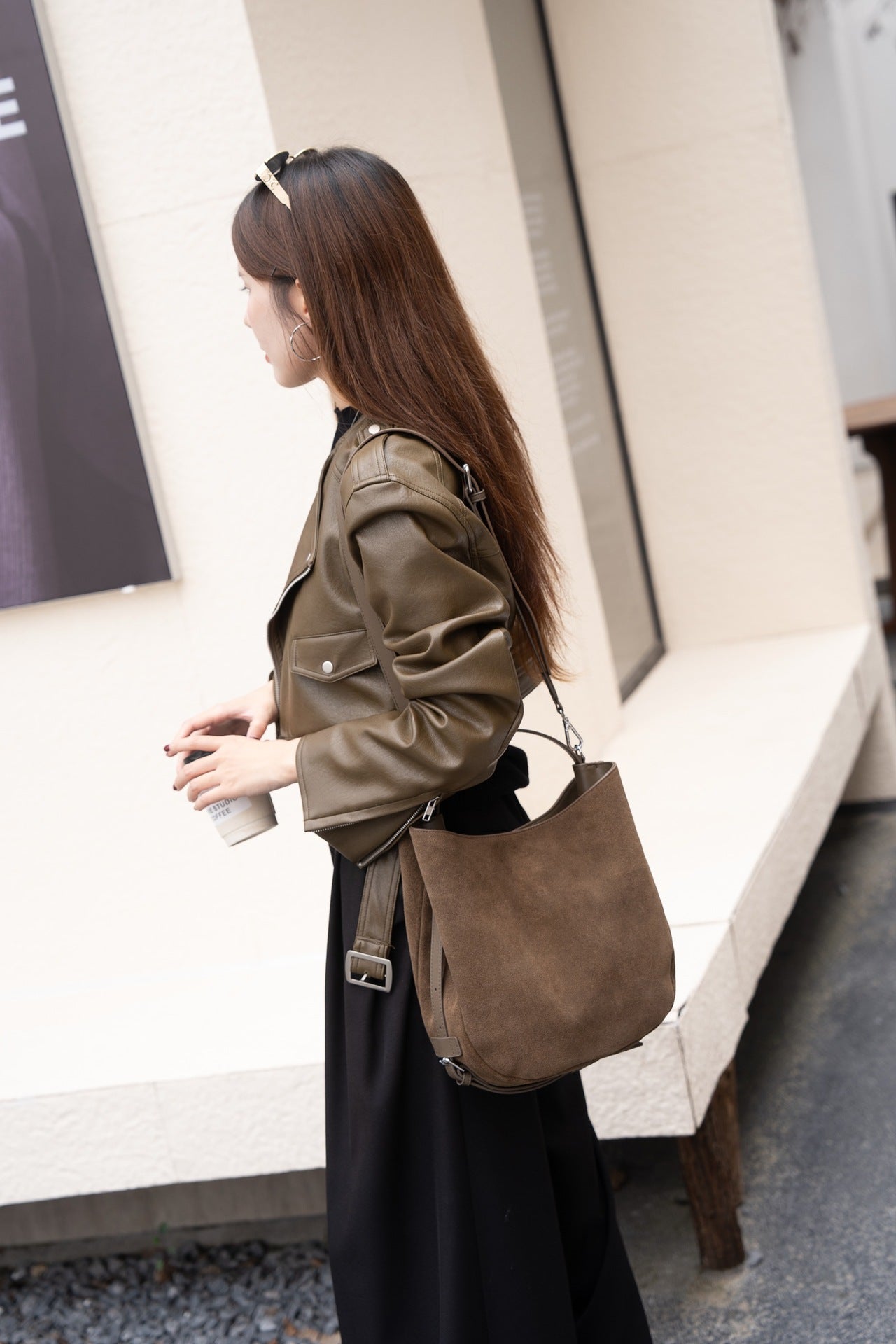 Bolso cruzado de hombro de piel de vacuno mate