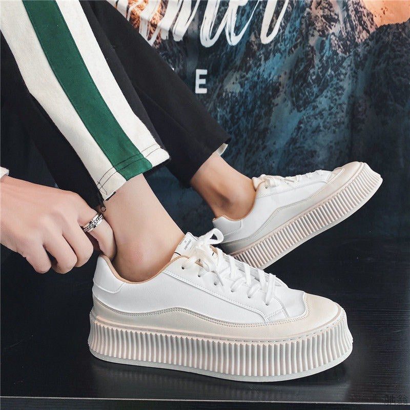 Zapatos de hombre estilo Hong Kong, zapatos pequeños blancos de suela gruesa para aumentar la altura
