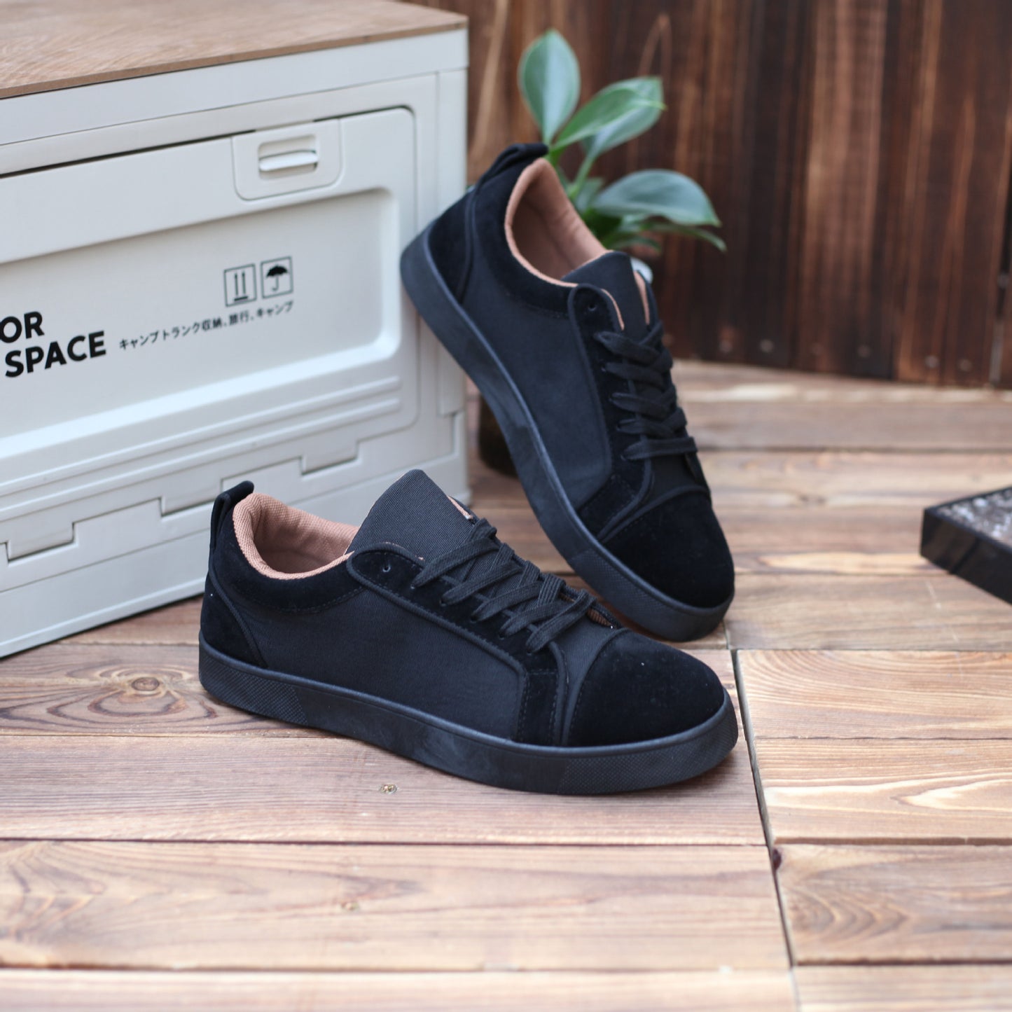 Zapatillas deportivas de lona transpirables para hombre, fondo rojo