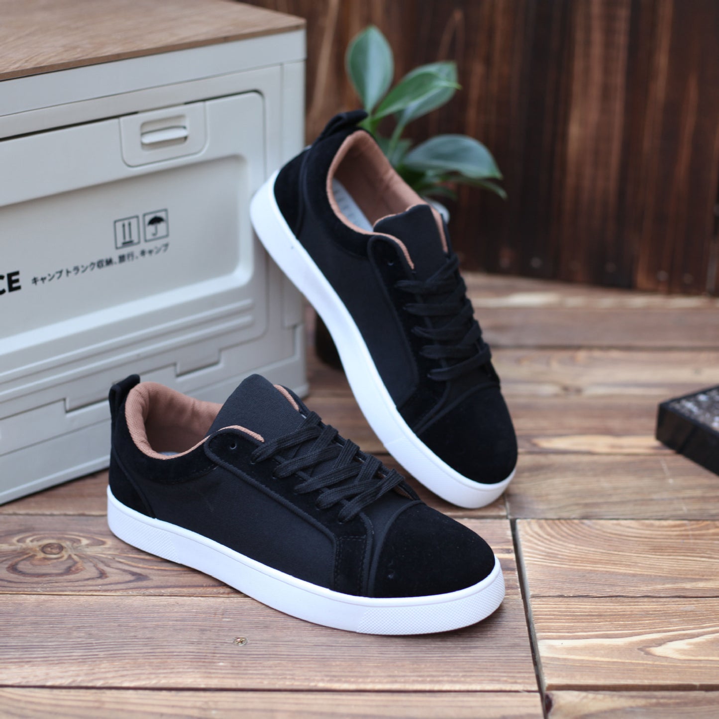 Zapatillas deportivas de lona transpirables para hombre, fondo rojo