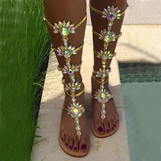 Sandalias romanas caladas con pedrería