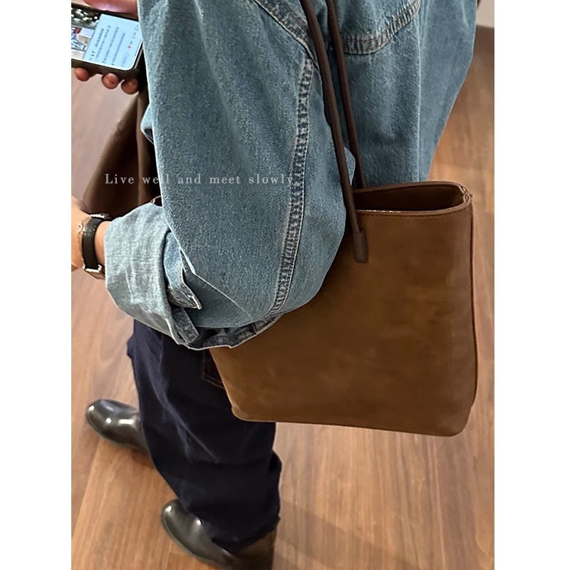 Bolso de Hombro Versátil de Gran Capacidad de Estilo Retro Minimalista