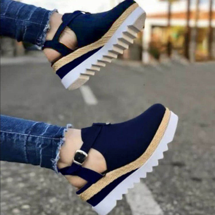 Sandalias de cuña de tallas grandes