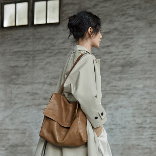 Bolso de hombro retro de cuero suave de gran capacidad