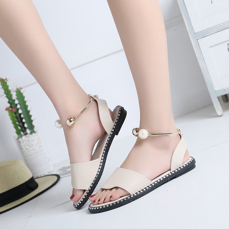 Sandals female pearl buckle
