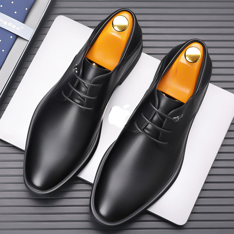 Zapatos de vestir de hombre británicos de cuero suave con punta