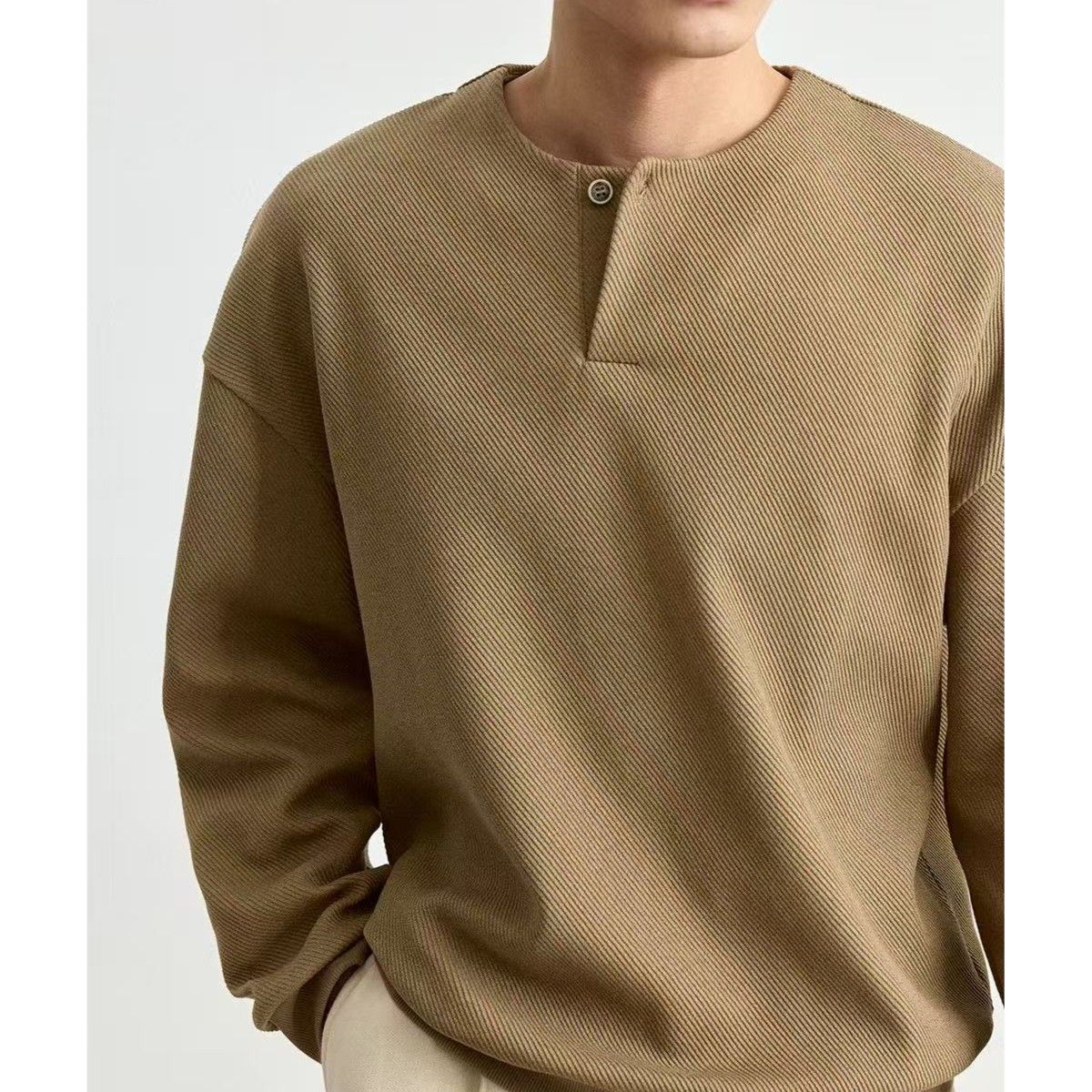 Mens Plus-Size Lightweight Crew-Neck Sweatshirt