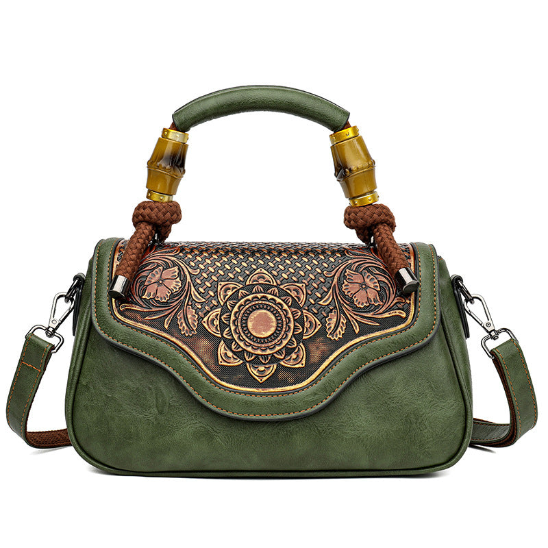 Bolso bandolera retro de cuero repujado artesanal