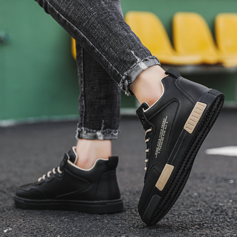 Zapatillas deportivas altas de piel con paneles, a la moda y versátiles