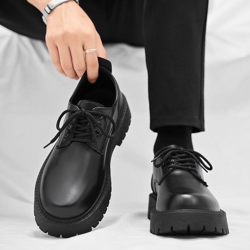 Zapatos de cuero negros de hombre de caña alta con cremallera lateral, botines tipo worker con alza