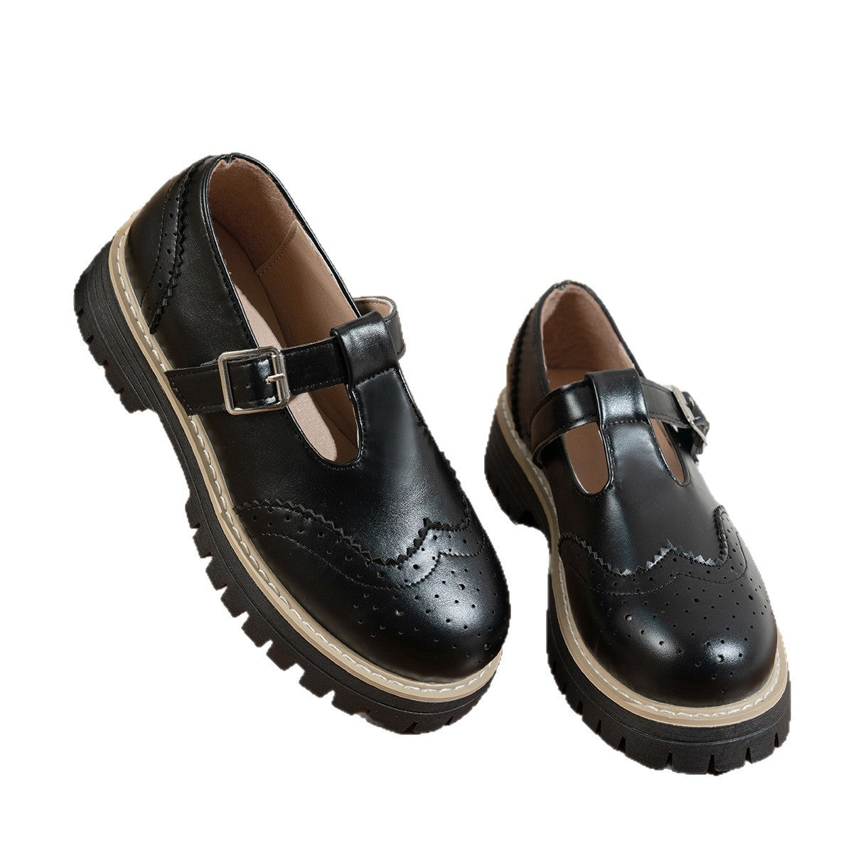 Zapatos de tacón con hebilla y calados, estilo retro británico