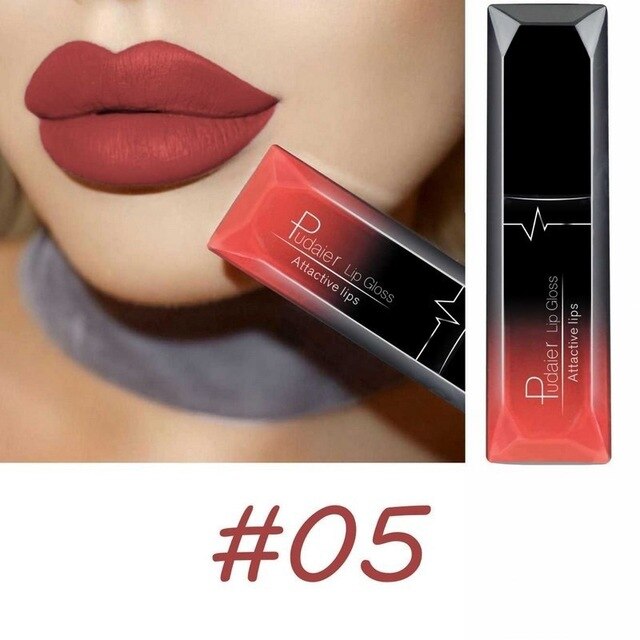 Maquillaje mate, brillo labial mate, pintalabios