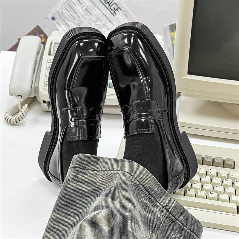 Zapatos de cuero de estilo británico con suela gruesa estilo Hong Kong, zapatos de una sola capa para primavera y otoño
