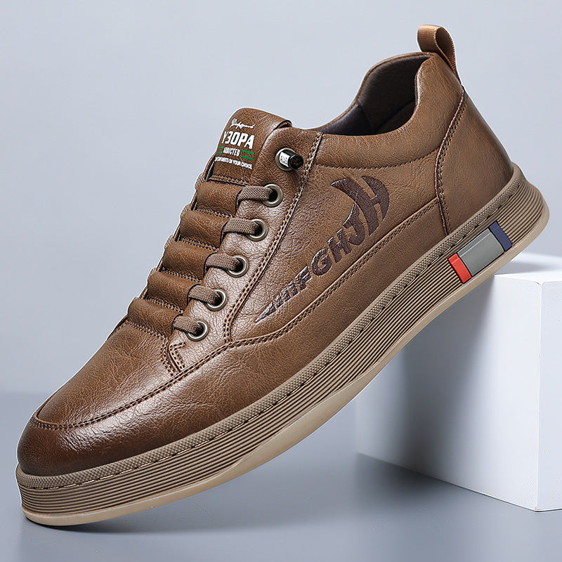 Nuevos zapatos de cuero informales y transpirables para hombre que combinan con todo