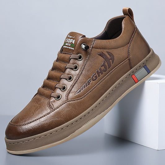 Nuevos zapatos de cuero informales y transpirables para hombre que combinan con todo