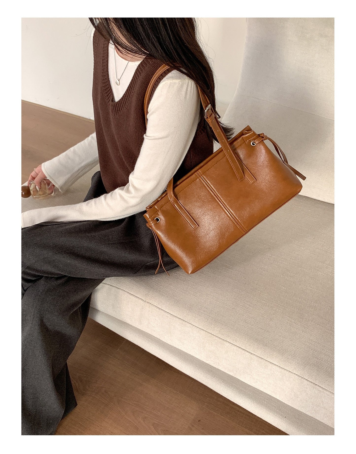 Korean Dongdaemun Retro-Inspired Casual Soft Leather Bag For Instagram Style