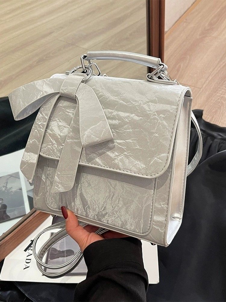 Mochila Con Lazo Para Mujer Diseño Moderno Y A La Moda