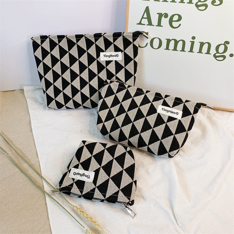Womens Geometric-Line Fabric Cosmetic Bag