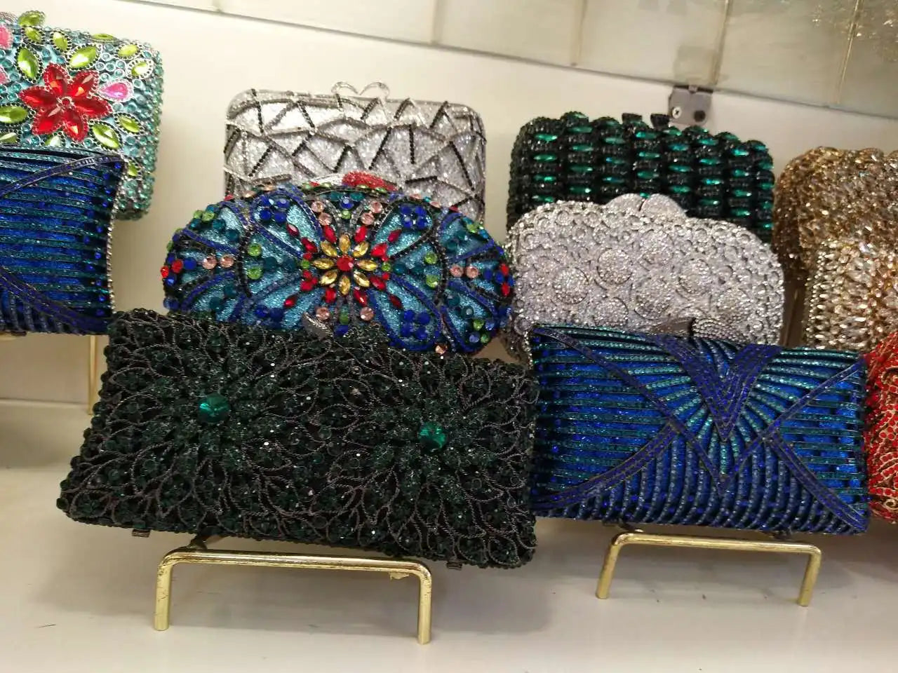 Women Butterfly Diamonds Evening Clutch Purse Luxury Metal Gems Evening Bags Dinner Party Handbag and Purses Bridal Crystals Bag