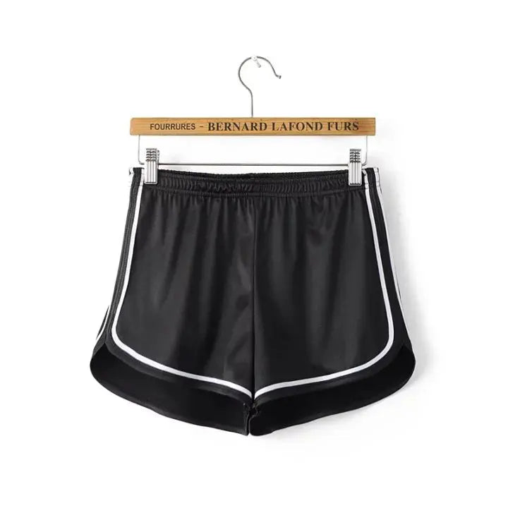 New 2024 Women Shorts Summer Silk Slim Beach Casual White Egde Shorts Hot