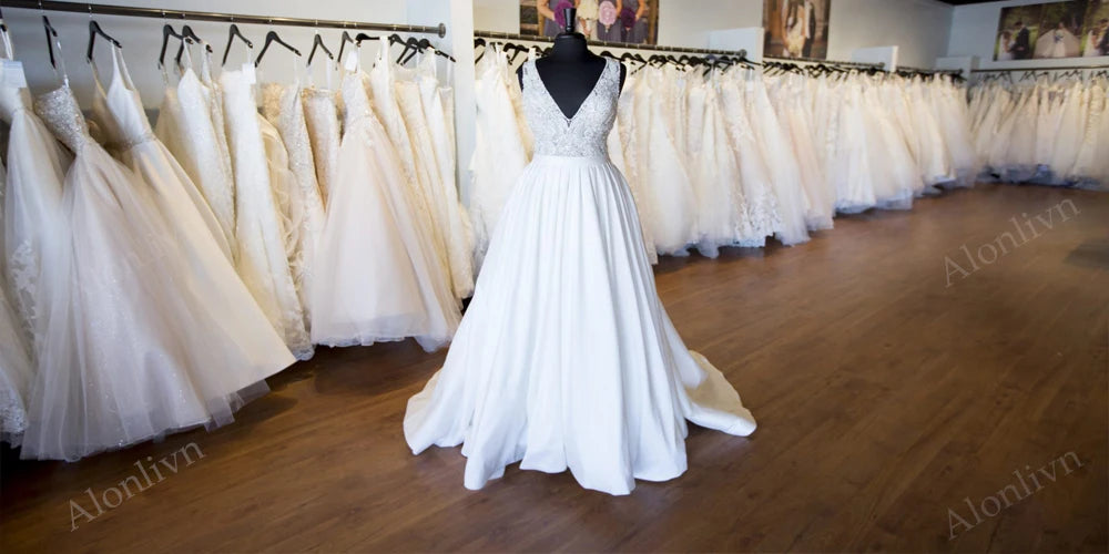 Alonlivn Customize Made Beauty Lace Fitted Beaded 2 In 1 Mermaid Wedding Gowns Trumpet Removable Train Bridal Gowns